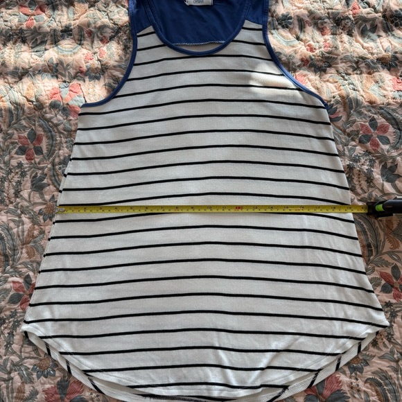 Cherish racerback Tank Top Black White Blue Striped Rayon Spandex Size Large - Picture 8 of 9